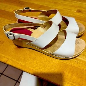 Swedish Hasbeens (white sandal clog)
